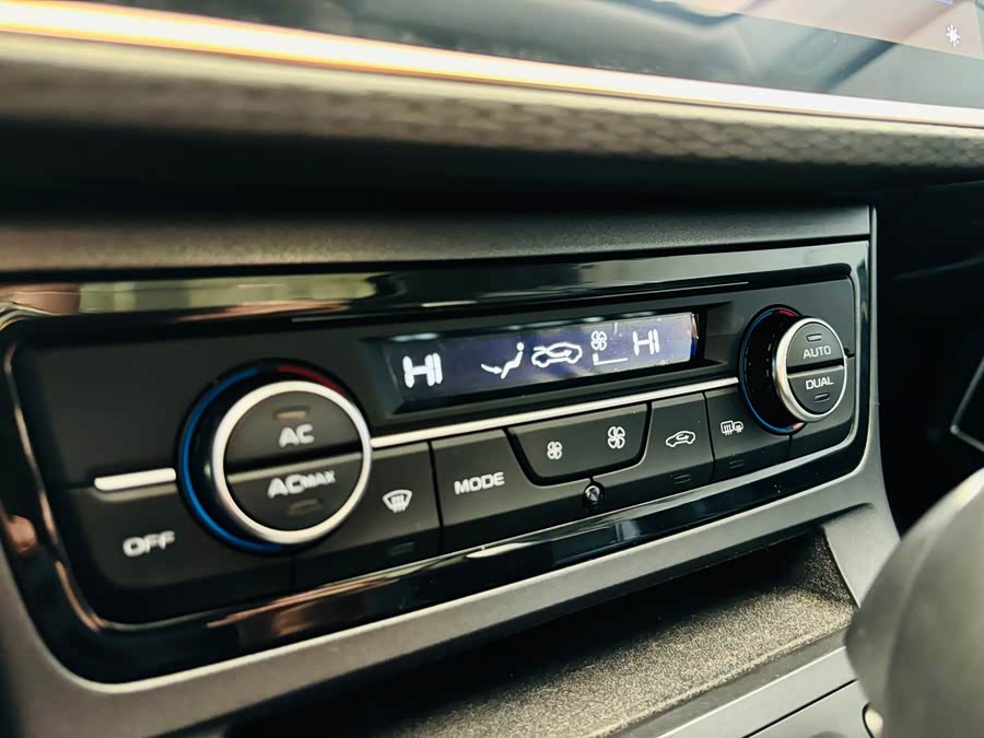GEELY Emgrand GL 2021 car image #23