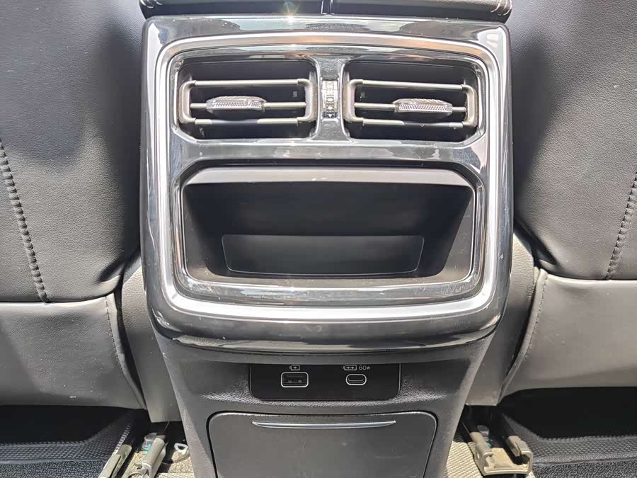 Jetour X70 PLUS 2021 #23 Jetour X70 PLUS 2021 car image #23