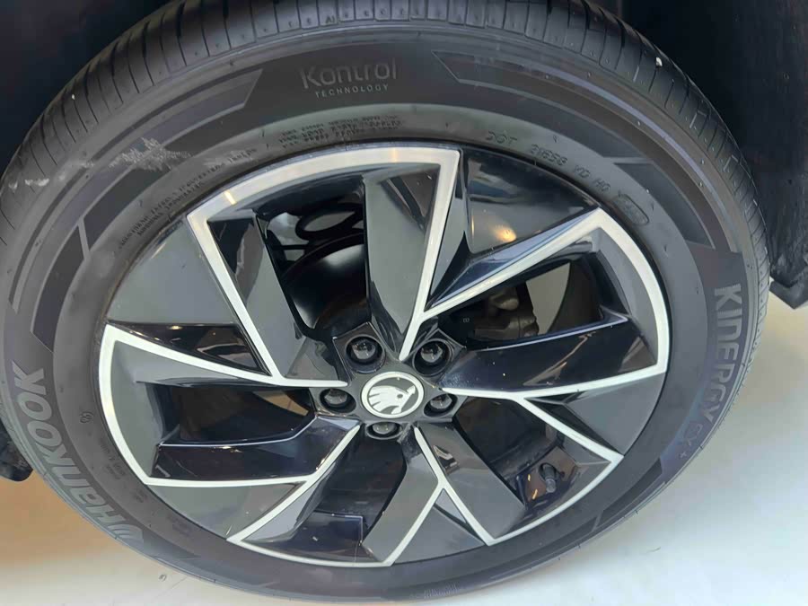 Skoda Kamiq 2023 car image #23