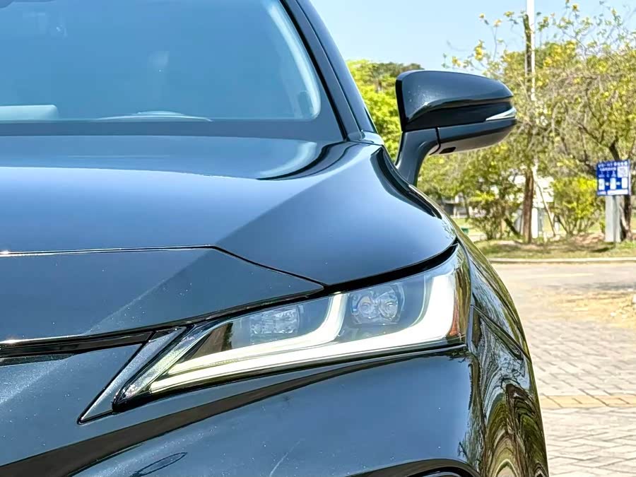 Toyota Venza 2023 car image #23