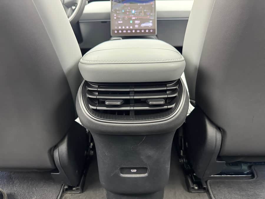 蔚来 蔚来ET5T 2024 汽车图片 #23