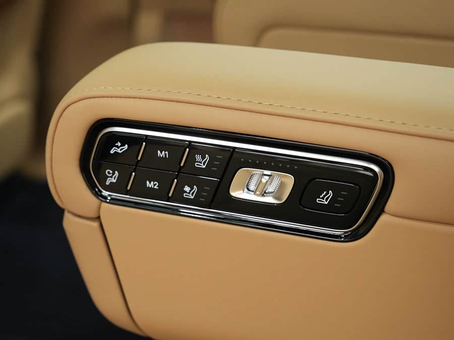 极氪 极氪9X 2026 汽车图片 #23