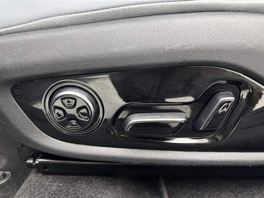 BYD Dolphin 2022 صورة سيارة #23