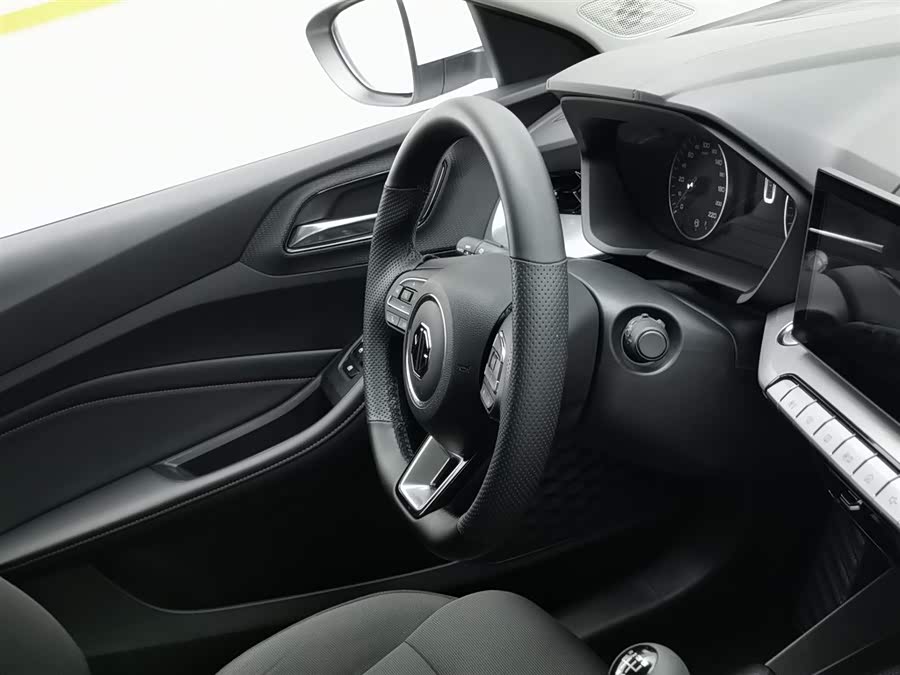 MG 5 2025 car image #23