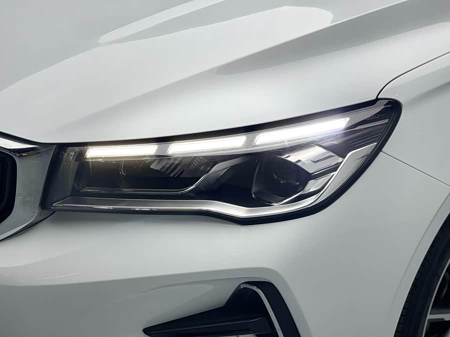 GEELY Emgrand 2022 car image #23