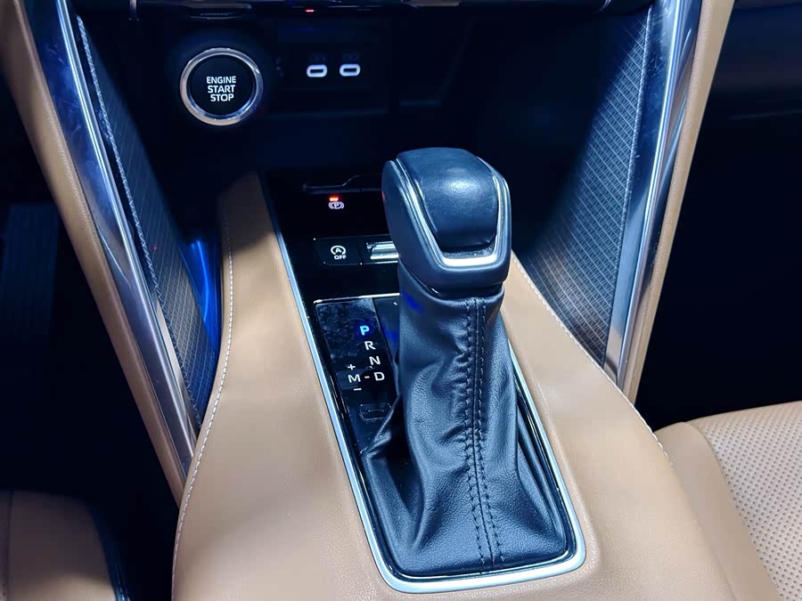 Toyota Venza 2024 car image #23