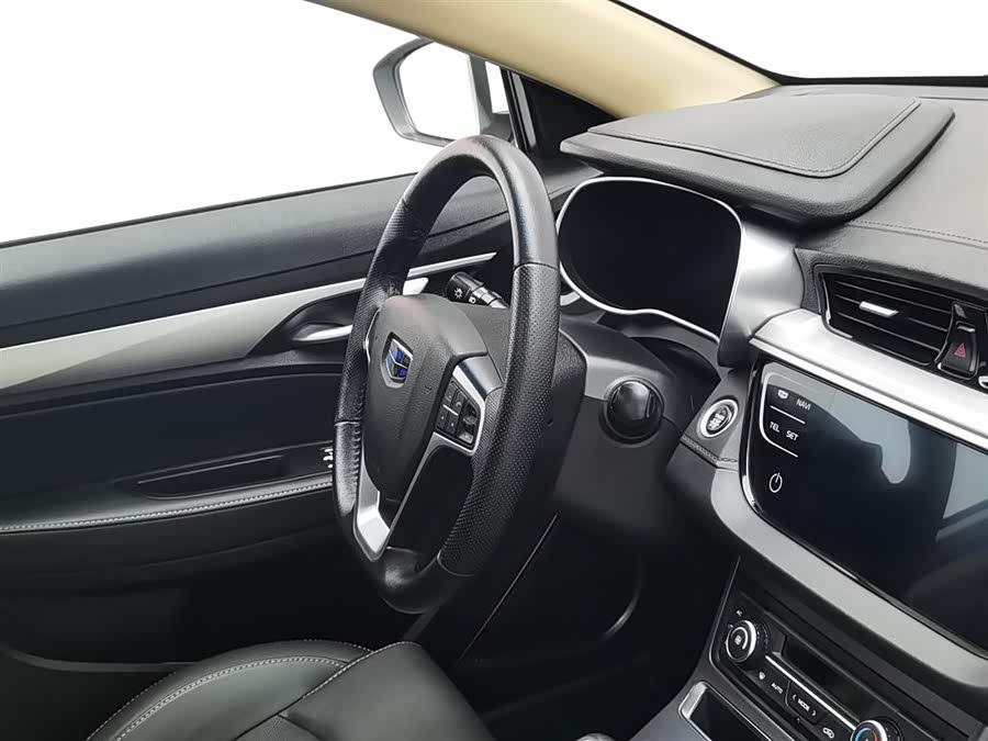 GEELY Emgrand 2018 car image #23