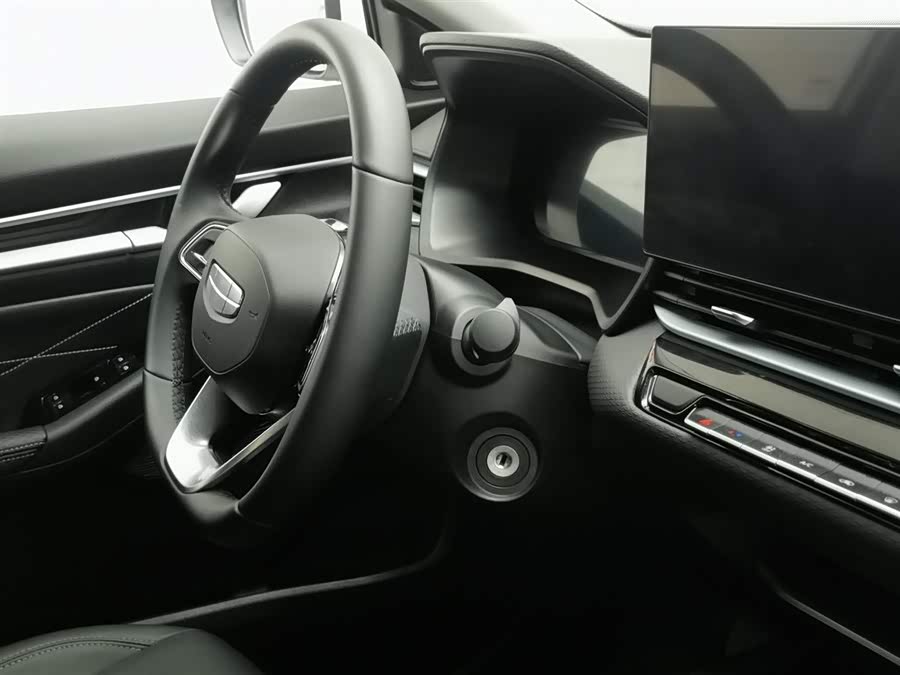 GEELY Emgrand 2024 car image #23