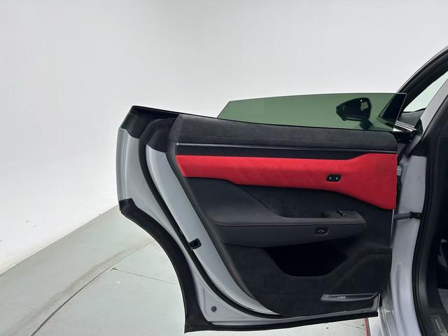 极氪 极氪001 FR 2023 汽车图片 #23