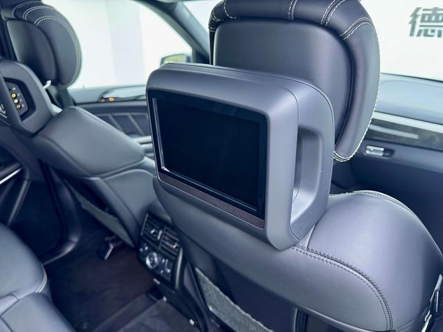 Mercedes-Benz GLS AMG 2019 car image #23