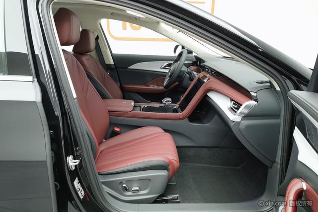 HongQi H5 PHEV 2025 #23 HongQi H5 PHEV 2025 car image #23