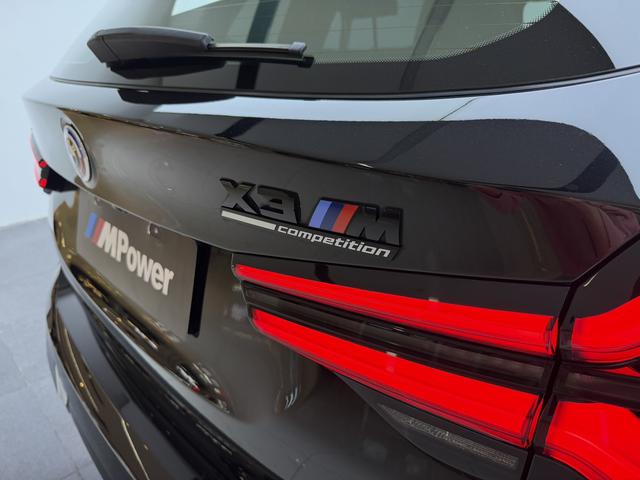 BMW X3 M 2022 car image #23