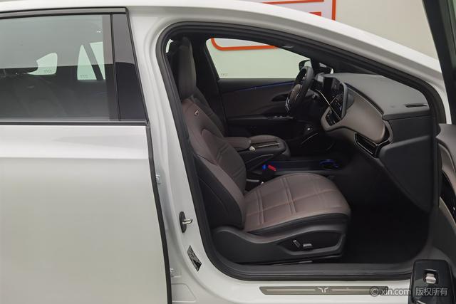 HongQi EH7 2024 immagine di auto #23