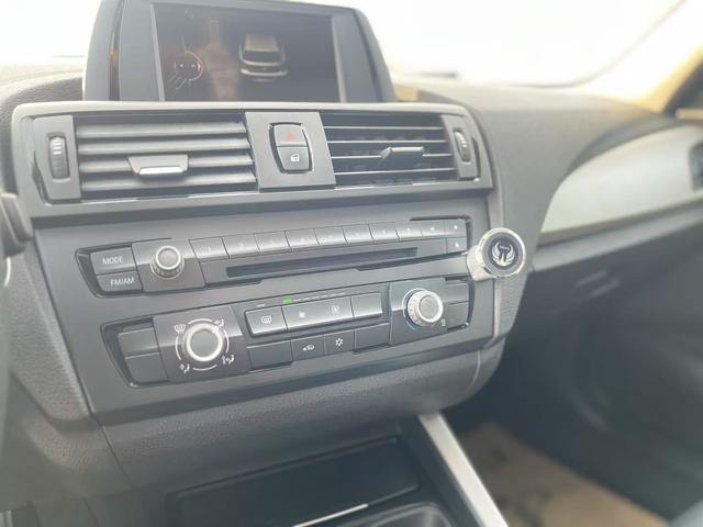 BMW 1 Series (Imported) 2012 car image #23