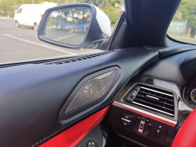 BMW 6 Series 2018 car image #23