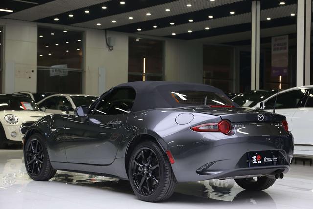 马自达 马自达CX-7(进口) 2023 汽车图片 #23