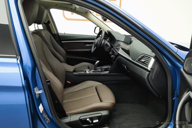 BMW M760Le 2018 car image #23