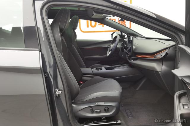 Volkswagen ID.UNYX 06 2024 imagem de carro #23