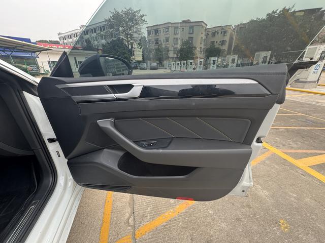 Volkswagen CC (FAW-Volkswagen) 2024 صورة سيارة #23