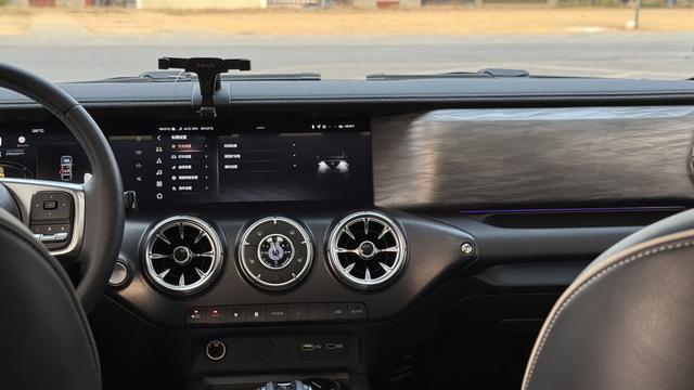 Tank 300 2022 imagen de coche #23