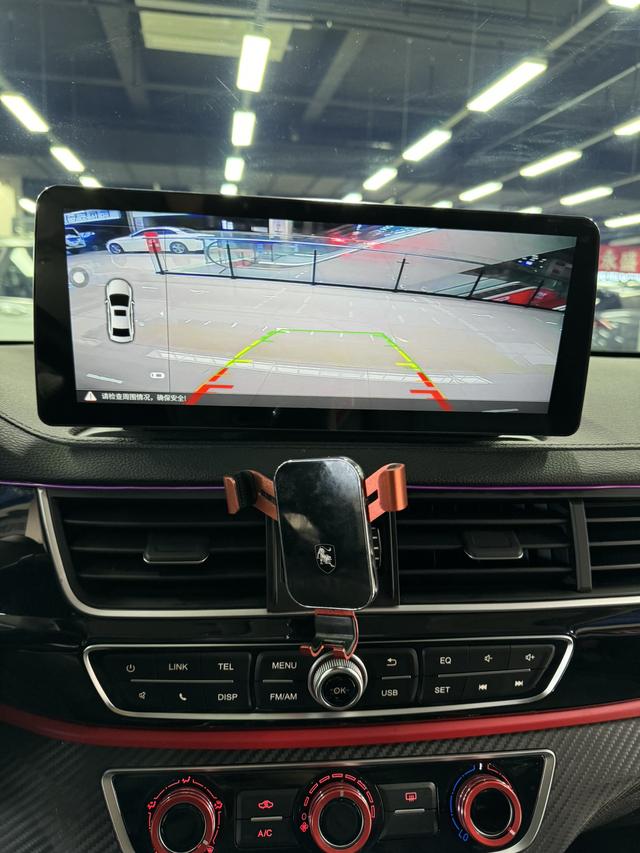 Forthing T5 L 2022 صورة سيارة #23