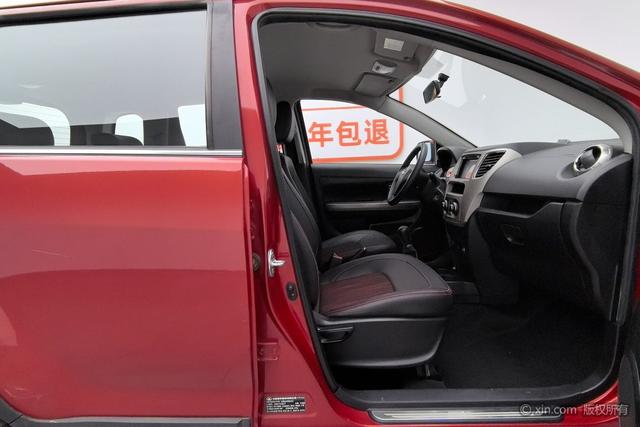 Great Wall M4 2013 صورة سيارة #23