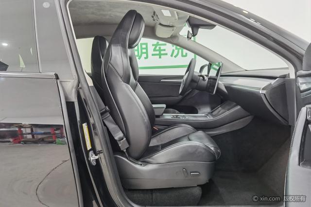 Tesla Model Y 2022 #23 Tesla Model Y 2022 car image #23