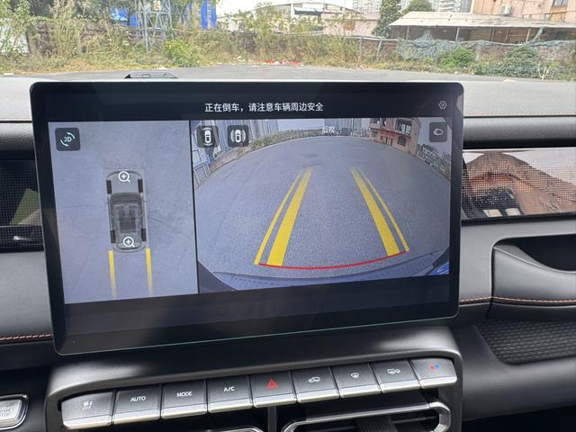 Jetour Freeman 2025 #23 Jetour Freeman 2025 car image #23