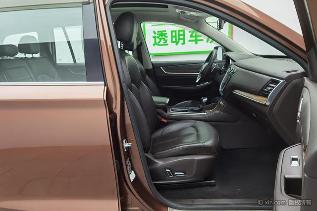 Roewe RX8 2019 car image #23