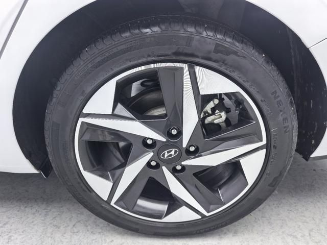 Hyundai Elantra 2021 car image #23