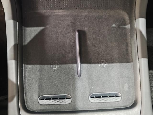 极氪 极氪007 2023 汽车图片 #23