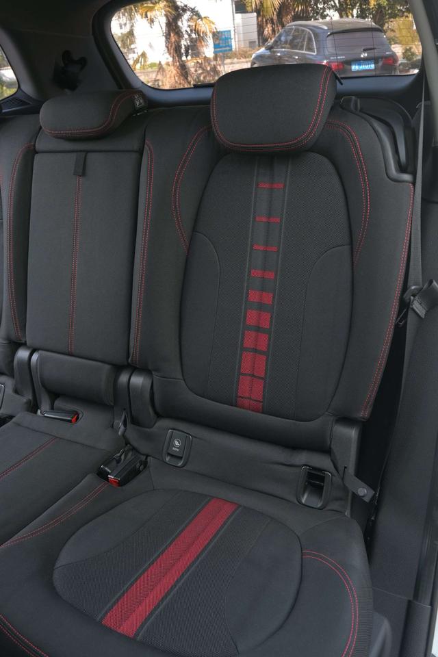 BMW 2 Series Gran Tourer 2016 car image #23