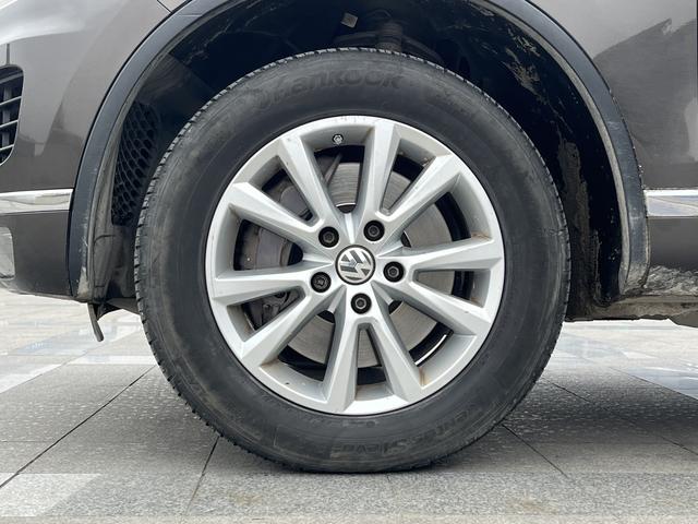 Volkswagen Touareg 2017 immagine di auto #23