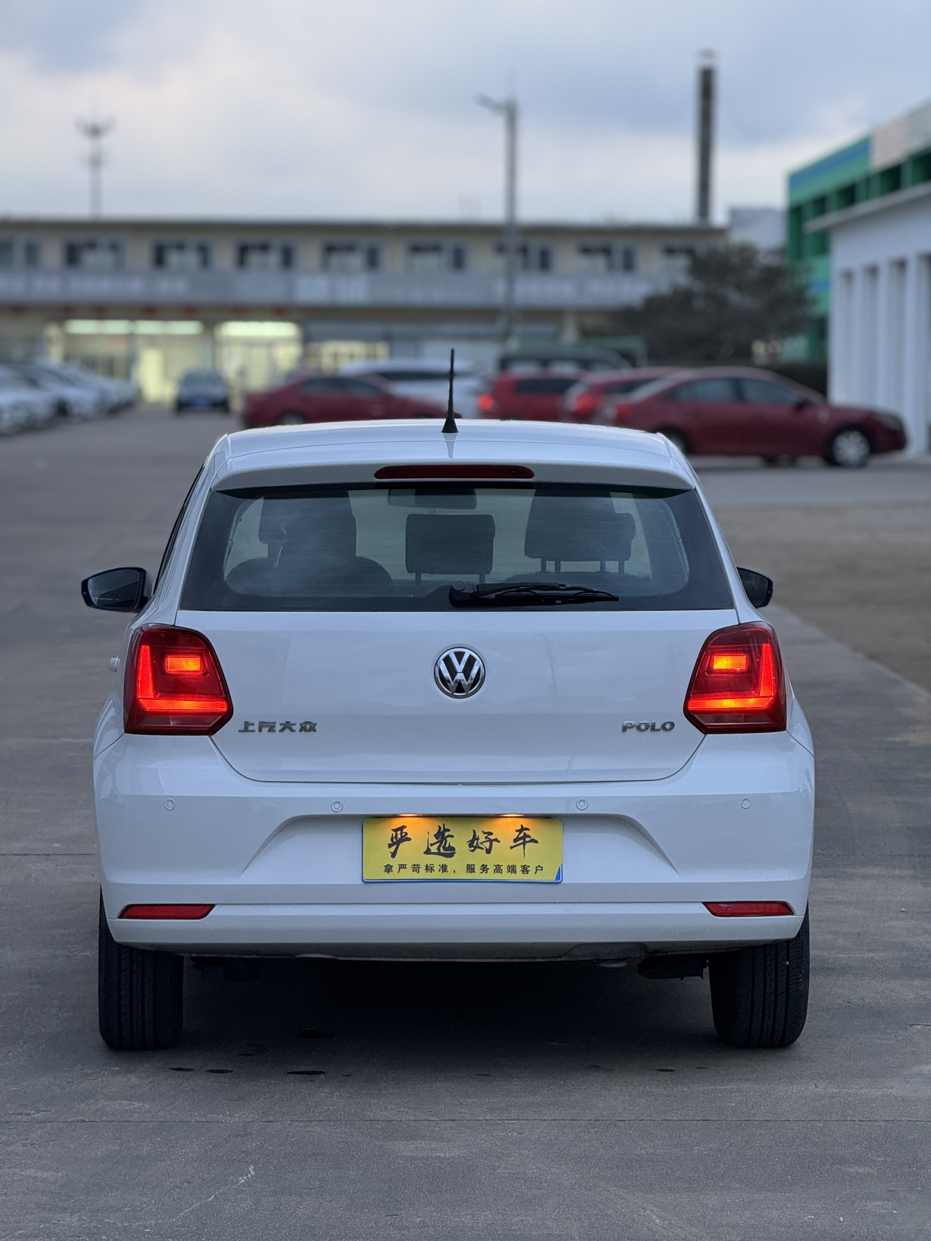 Volkswagen Polo 2016 #23 Volkswagen Polo 2016 car image #23