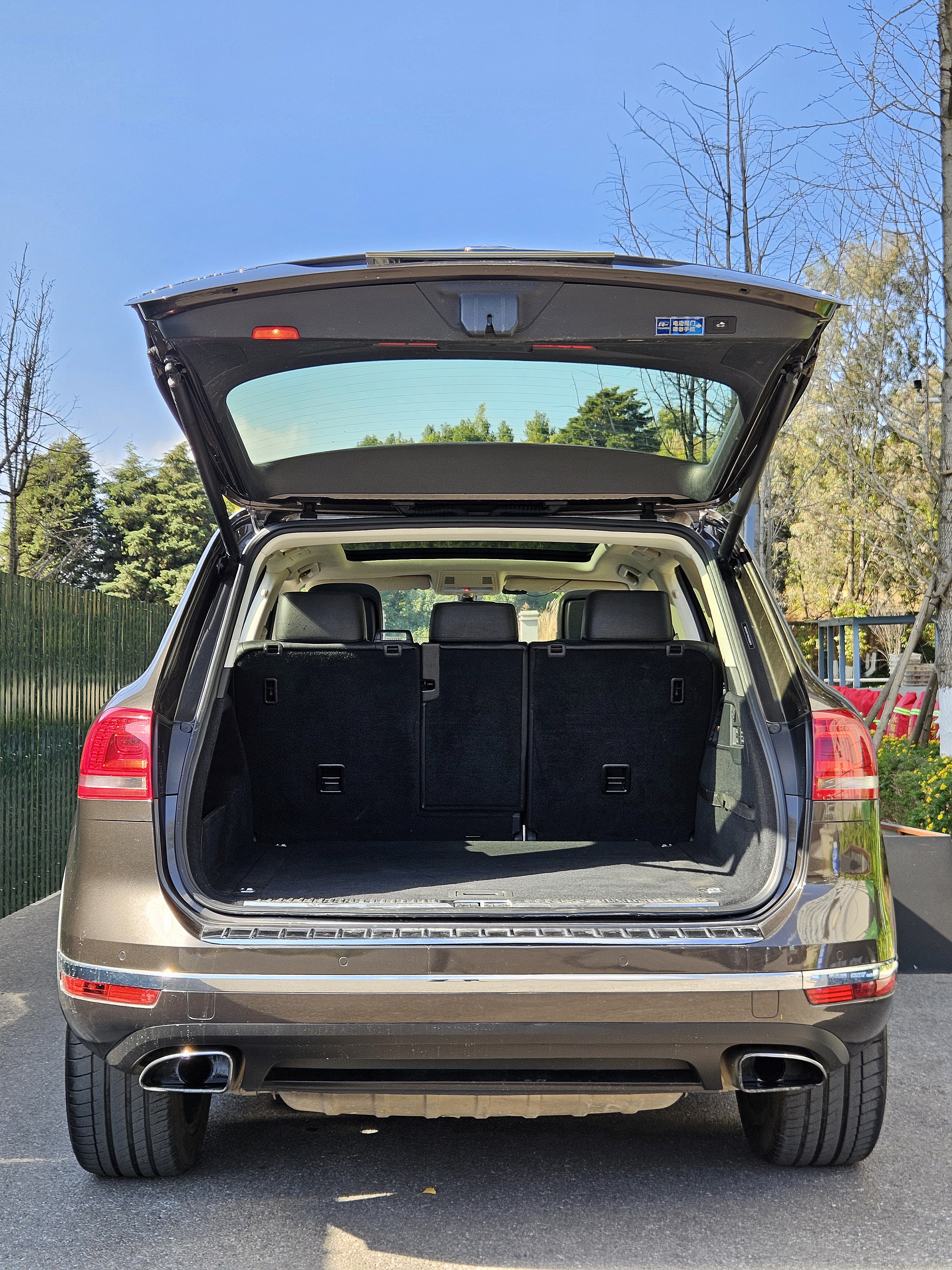 Volkswagen Touareg 2017 car image #23