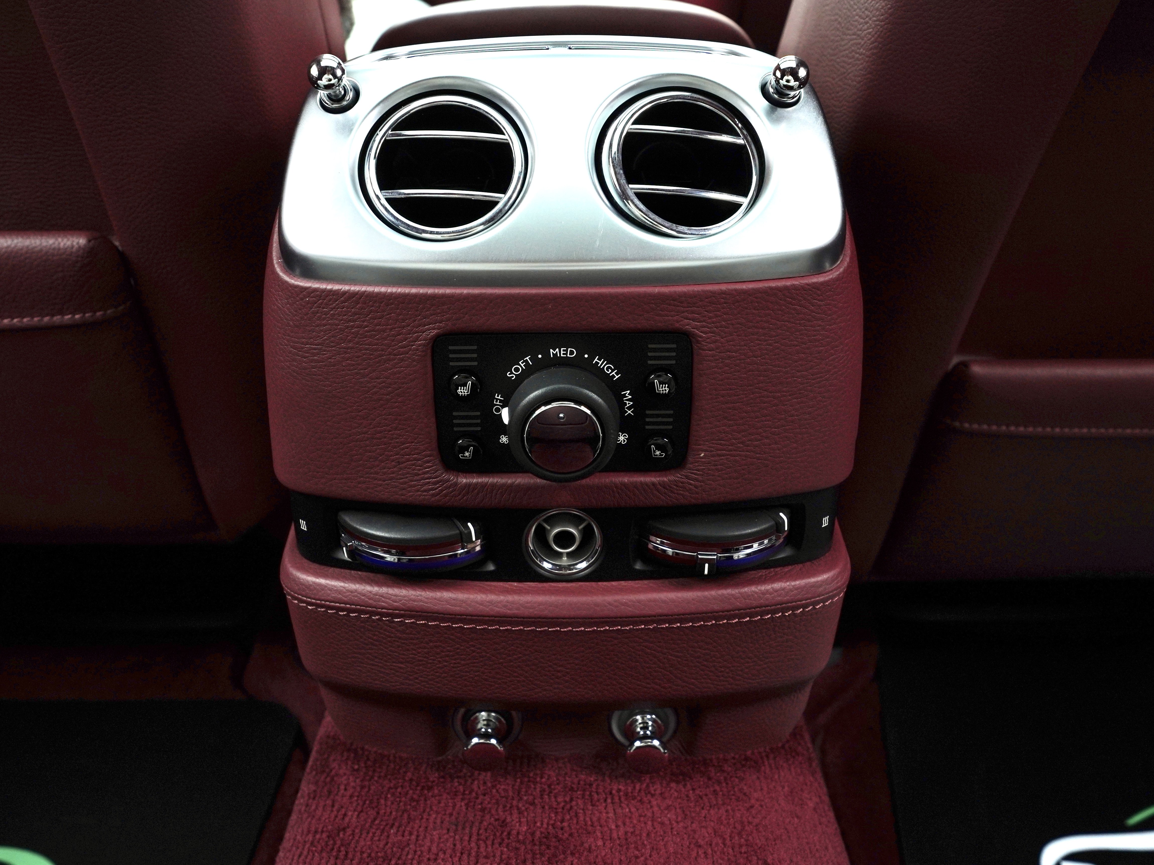 Rolls-Royce Ghost 2014 car image #23