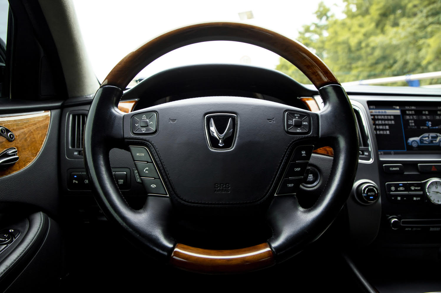 Hyundai Equus 2012 صورة سيارة #23