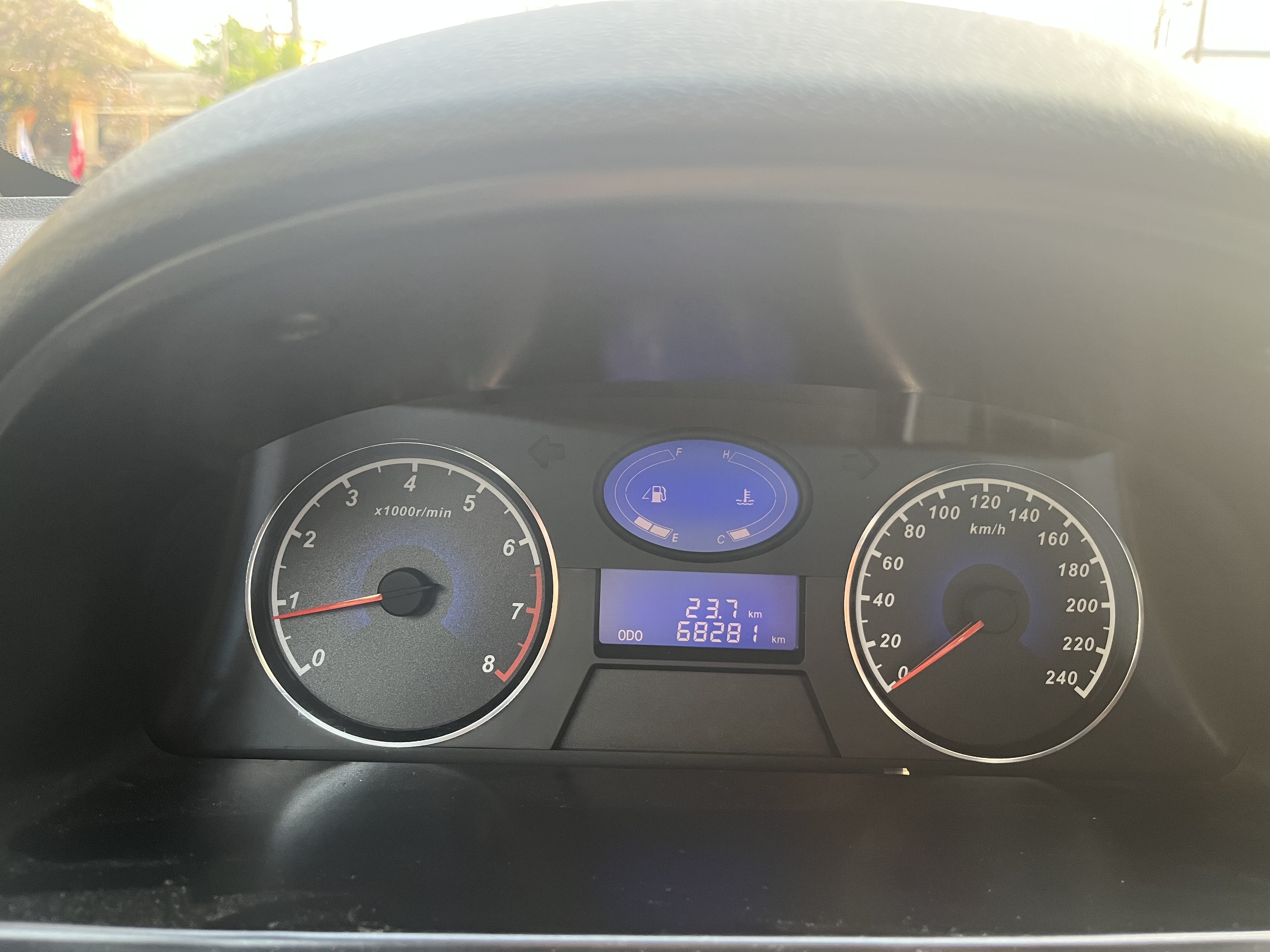 GEELY Emgrand Classic 2014 car image #23