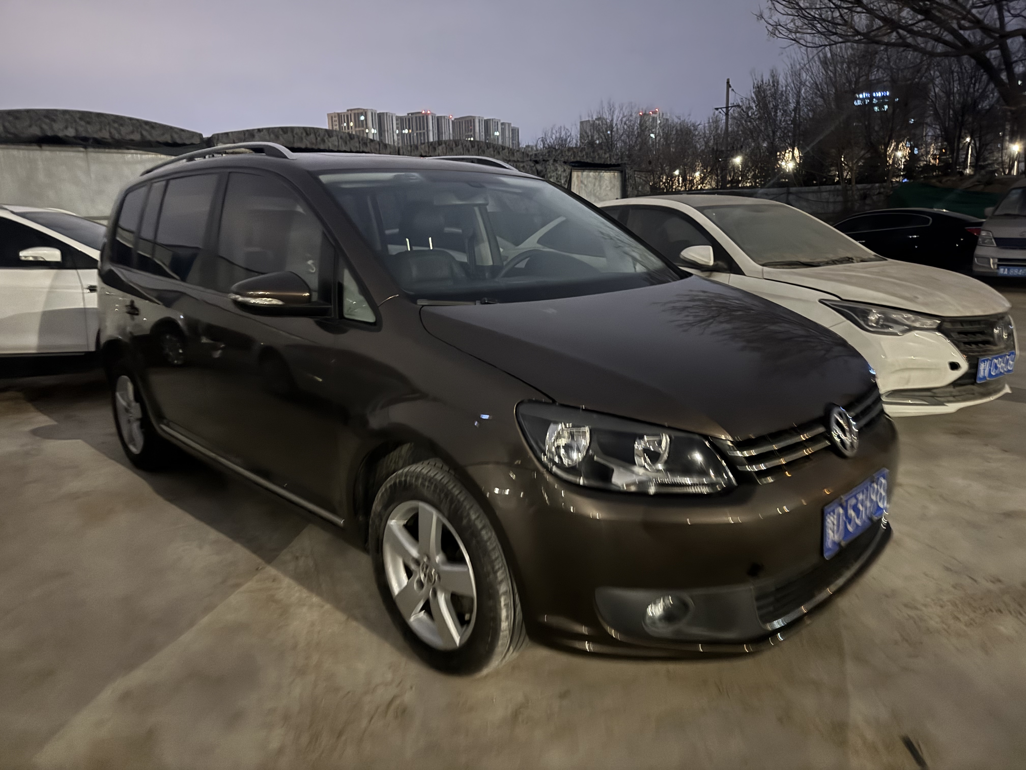 Volkswagen Touran 2013 car image #23