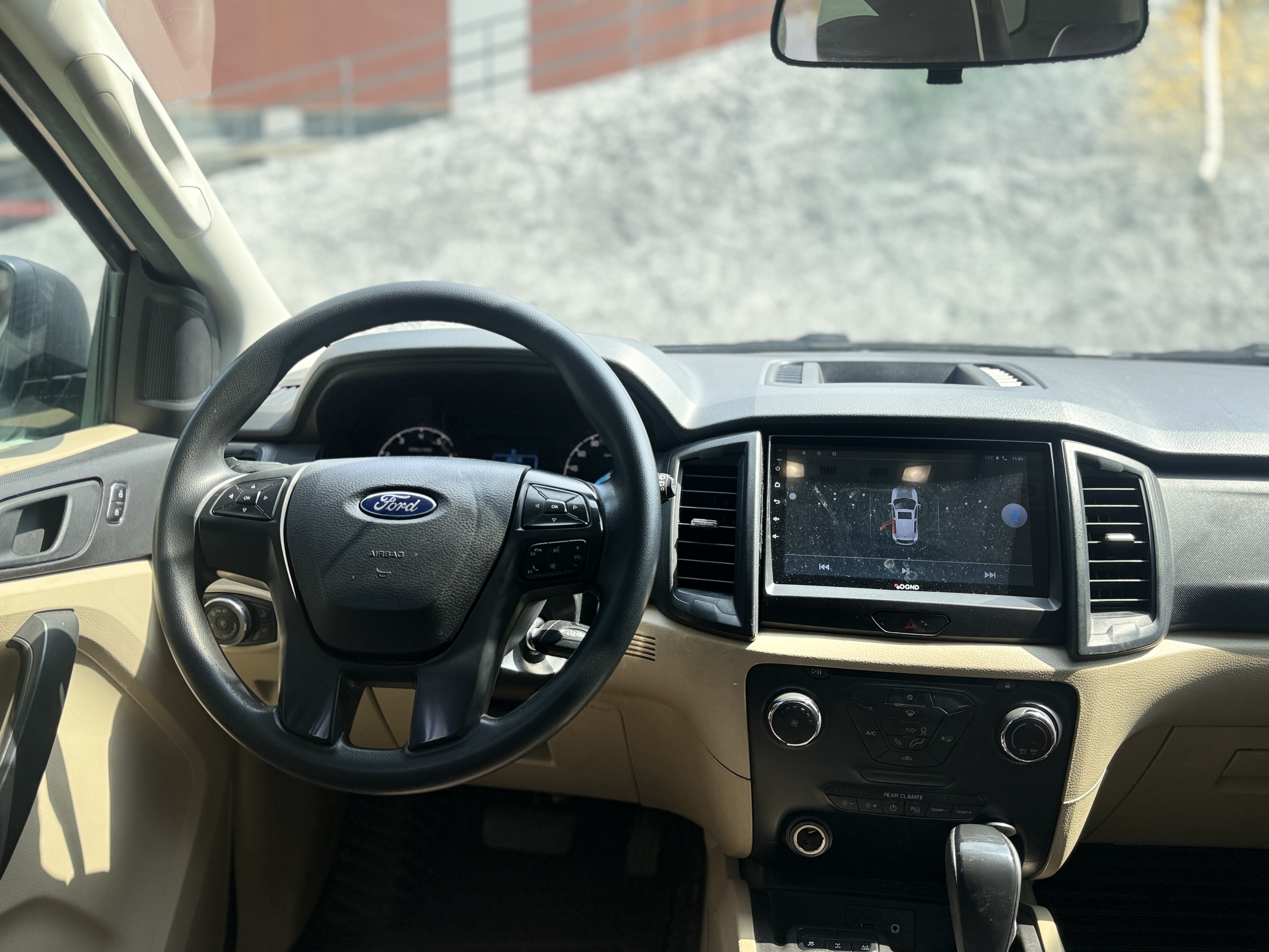 Ford Everest 2017 car image #23