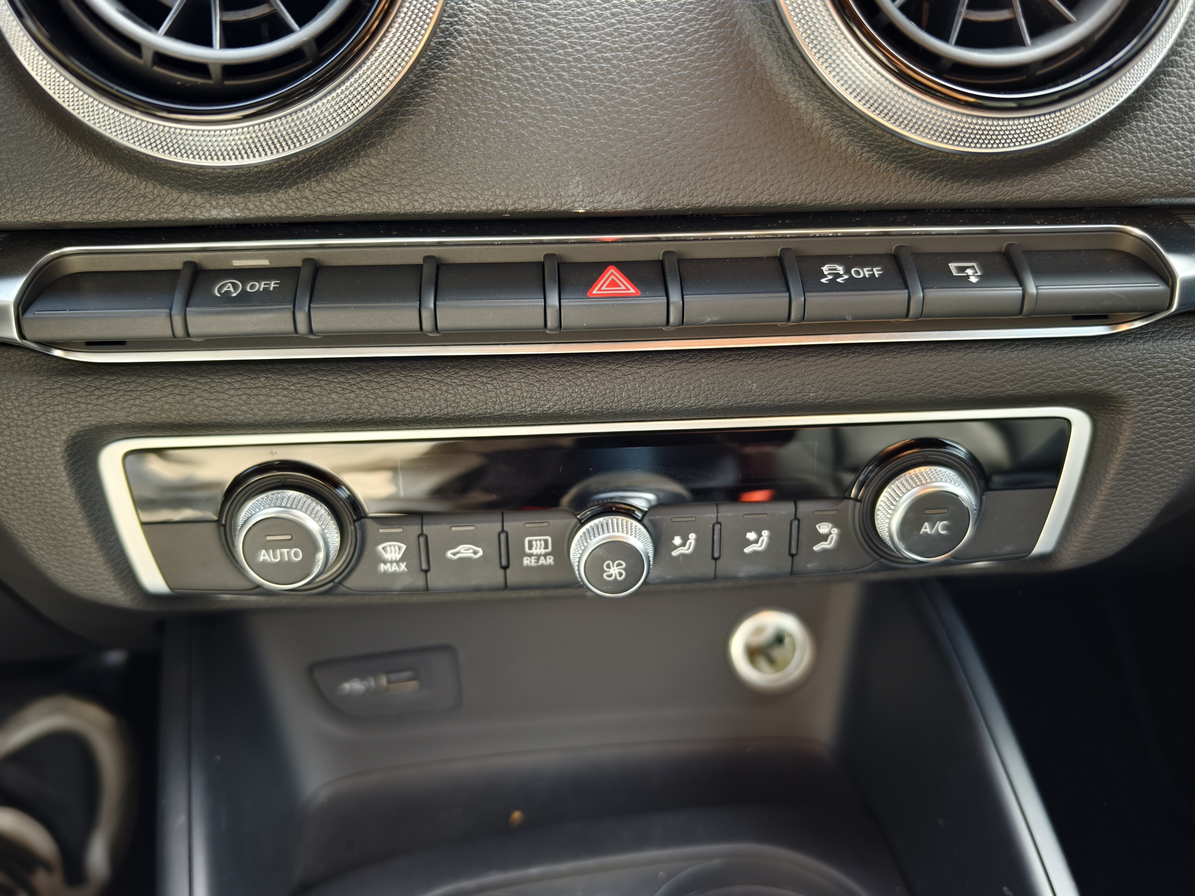 Audi A3 (Imported) 2017 #23 Audi A3 (Imported) 2017 car image #23