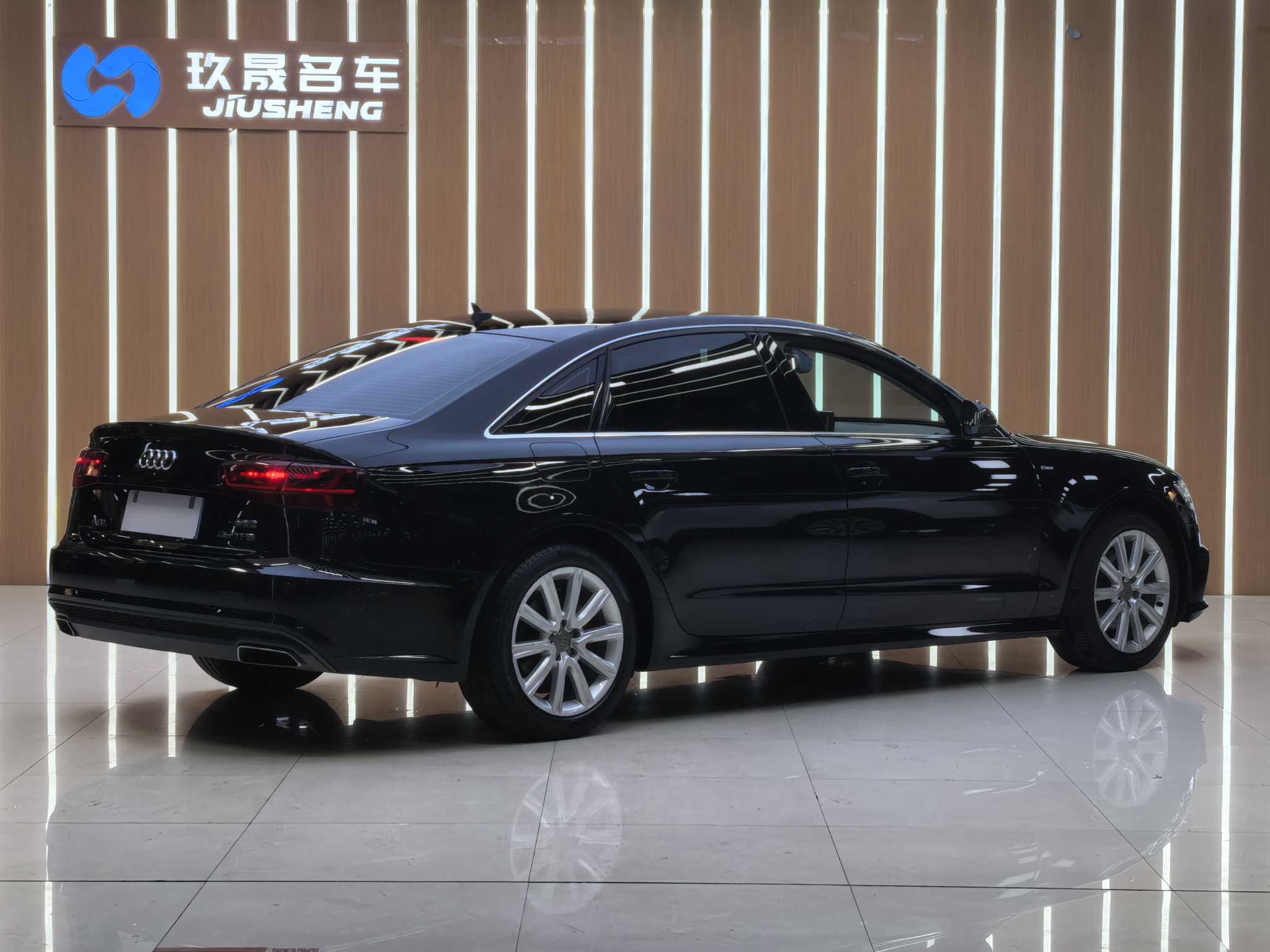 Audi A6L 2018 immagine di auto #23