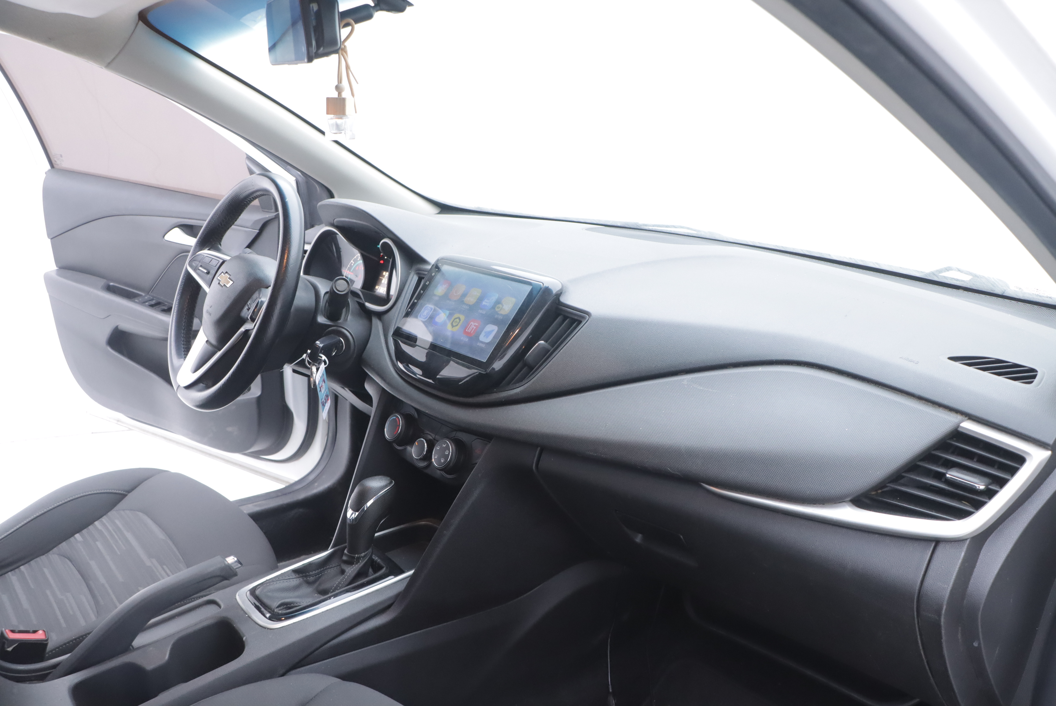 Chevrolet Cavalier 2018 car image #23