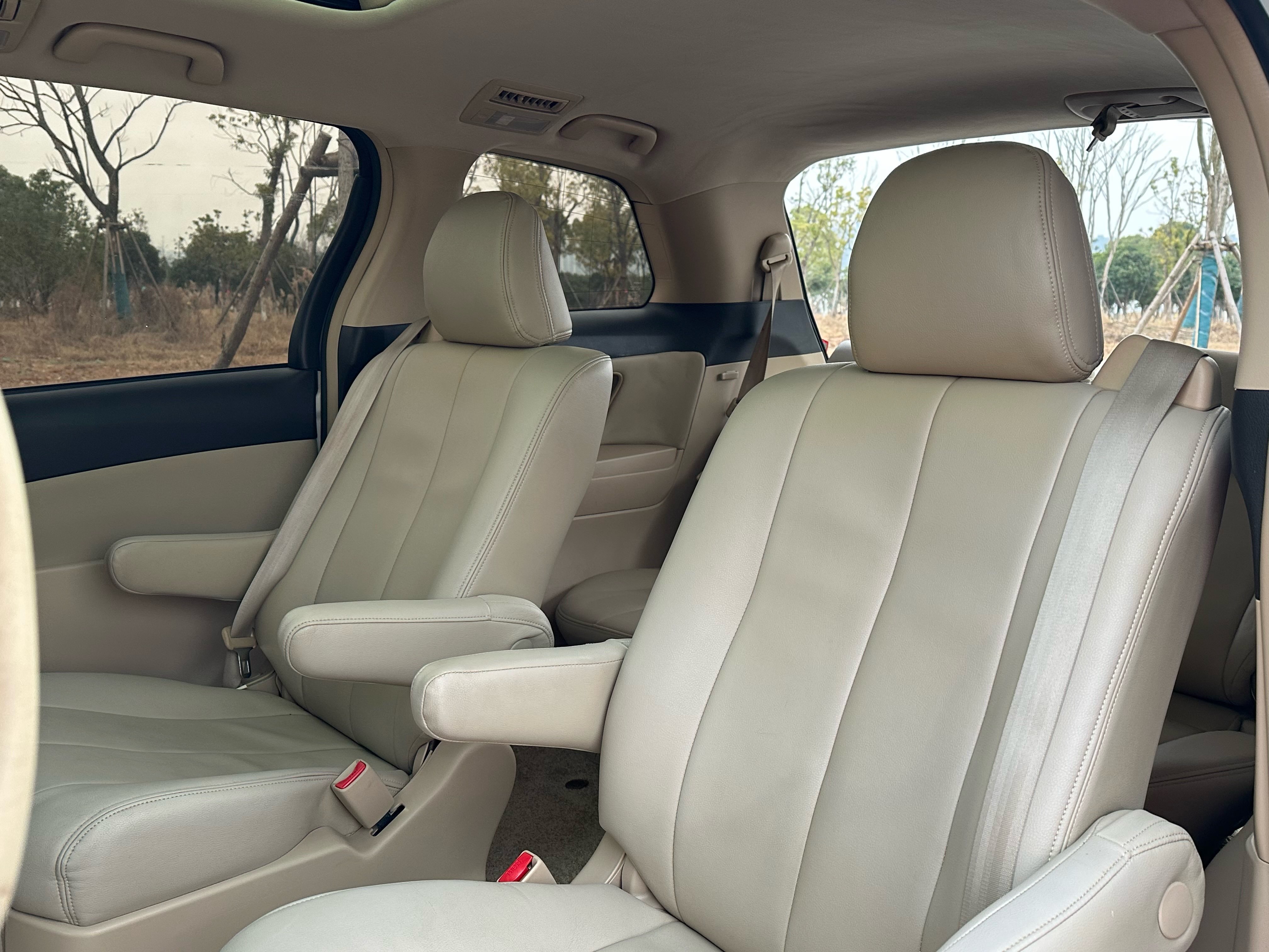 Toyota Previa 2017 car image #23