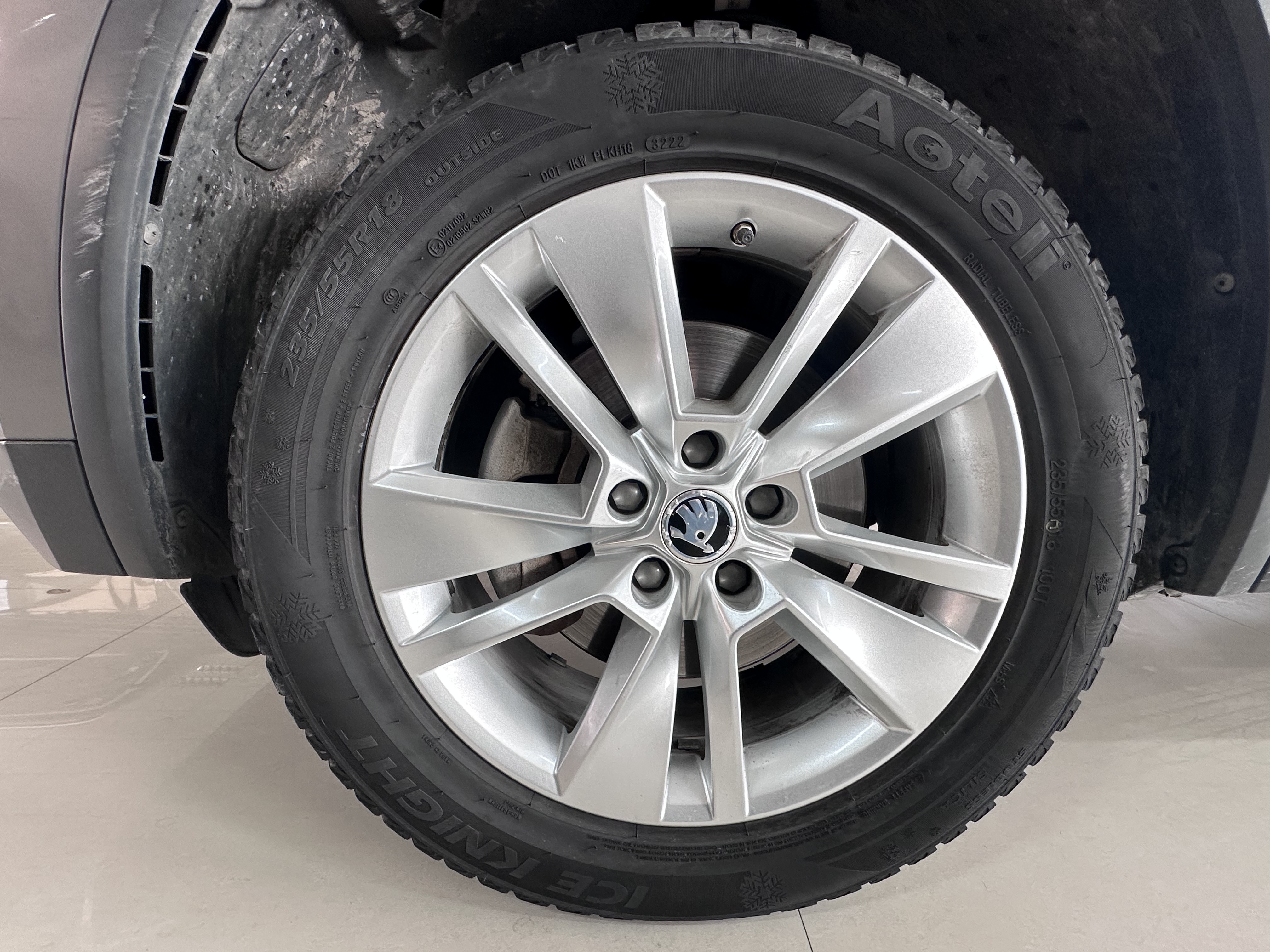 Skoda Kodiaq 2018 immagine di auto #23