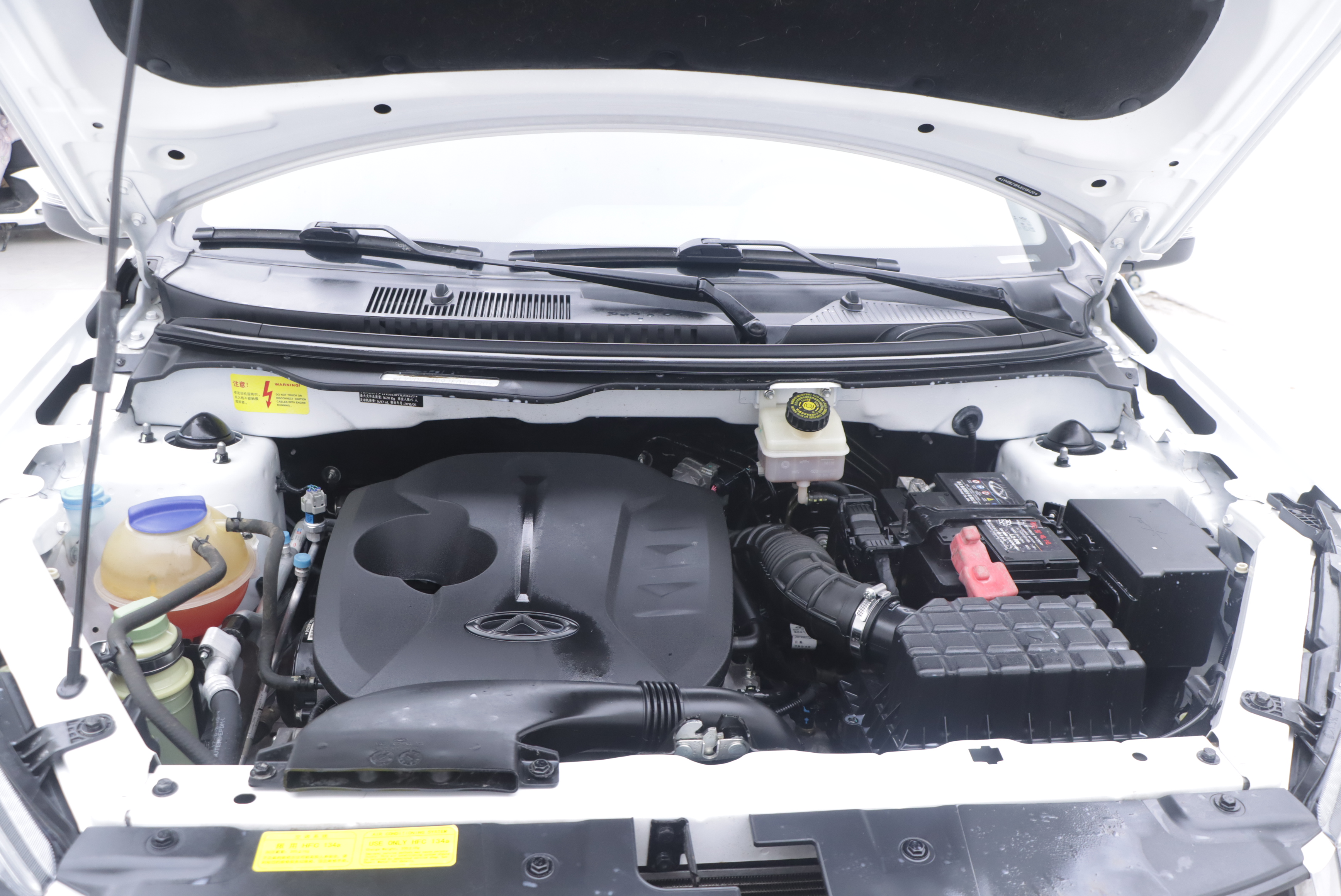 Chery Tiggo 3x 2018 immagine di auto #23