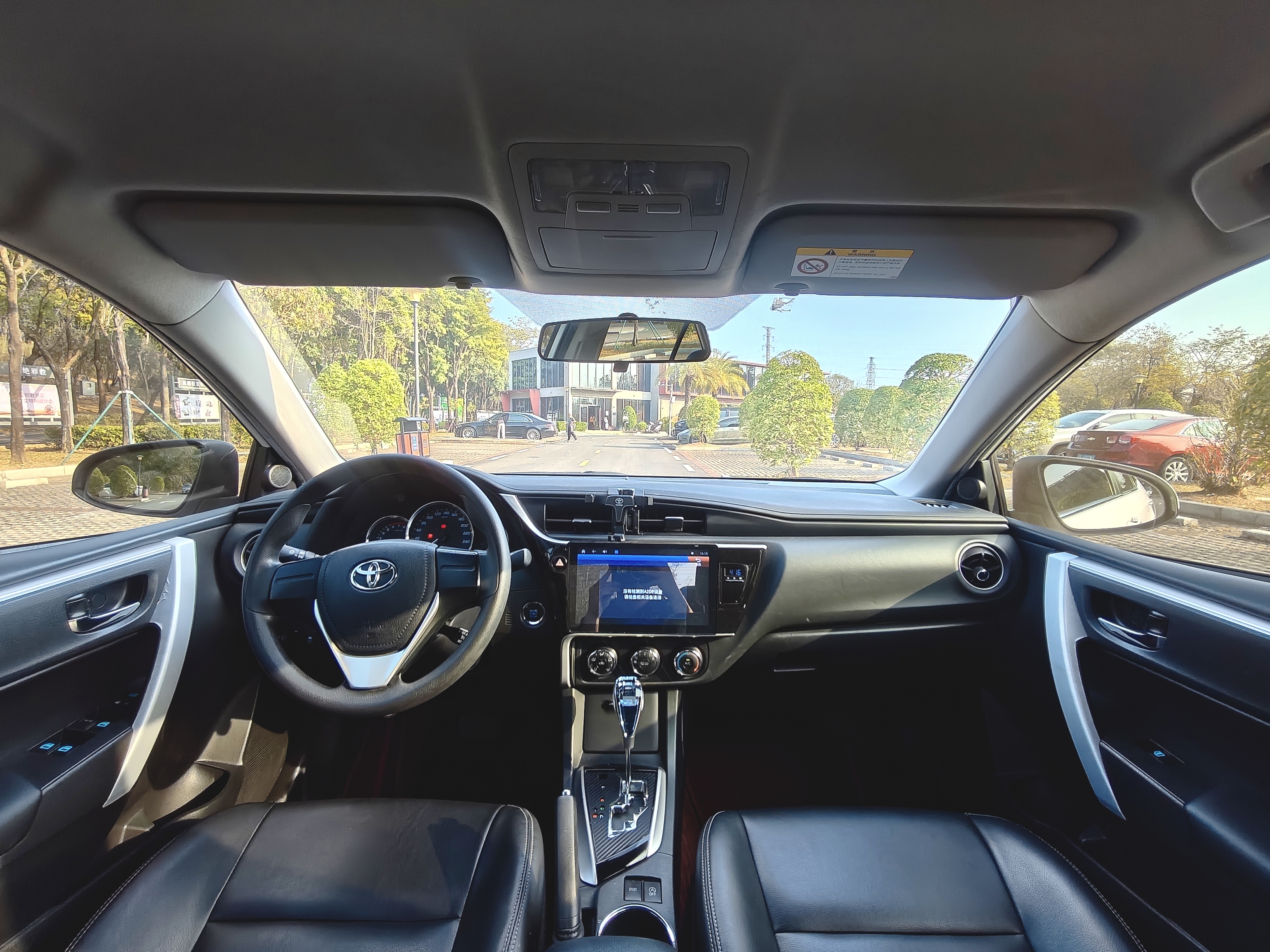 Toyota Corolla 2019 #23 Toyota Corolla 2019 car image #23