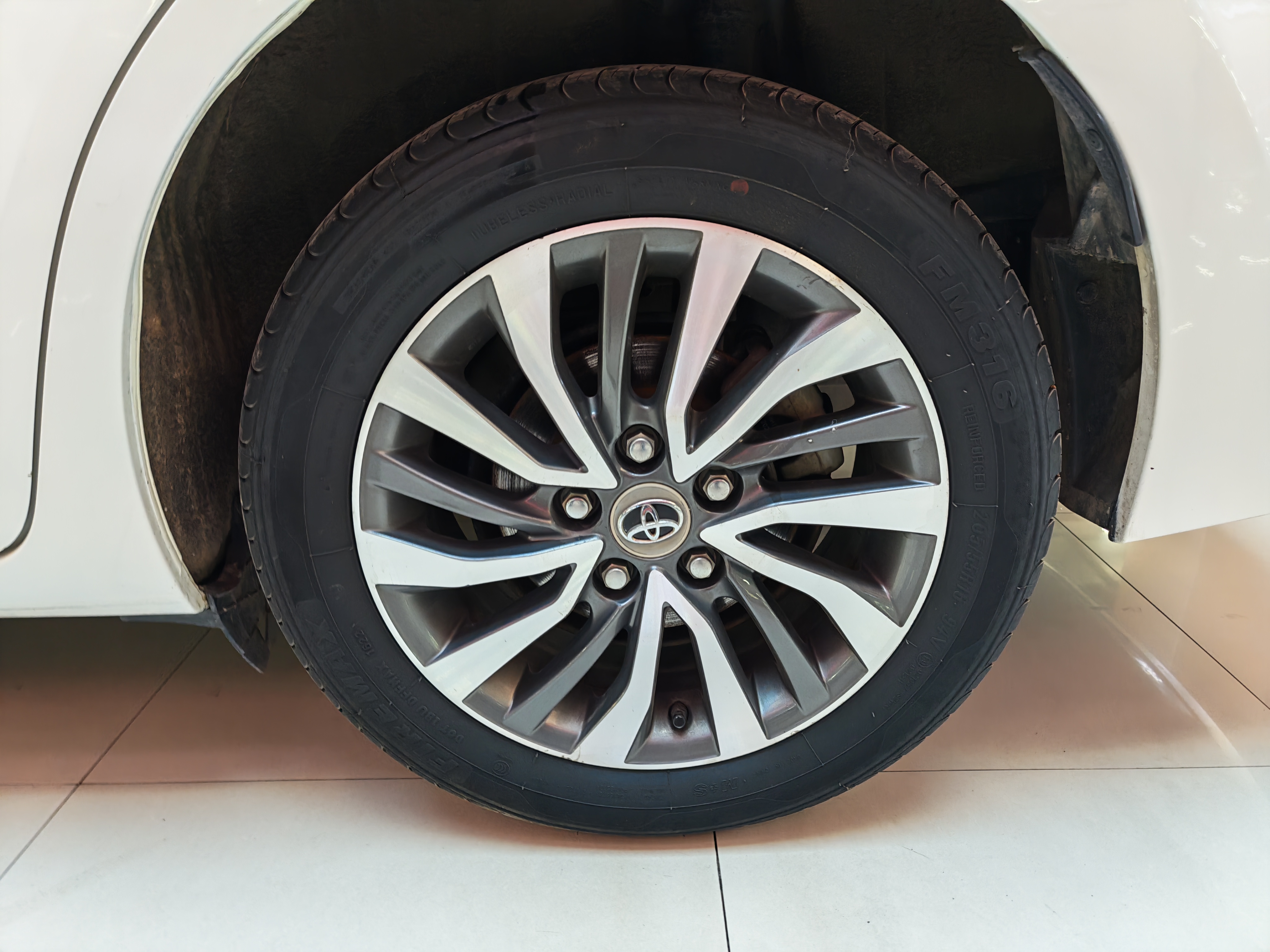 Toyota Corolla 2018 #23 Toyota Corolla 2018 car image #23