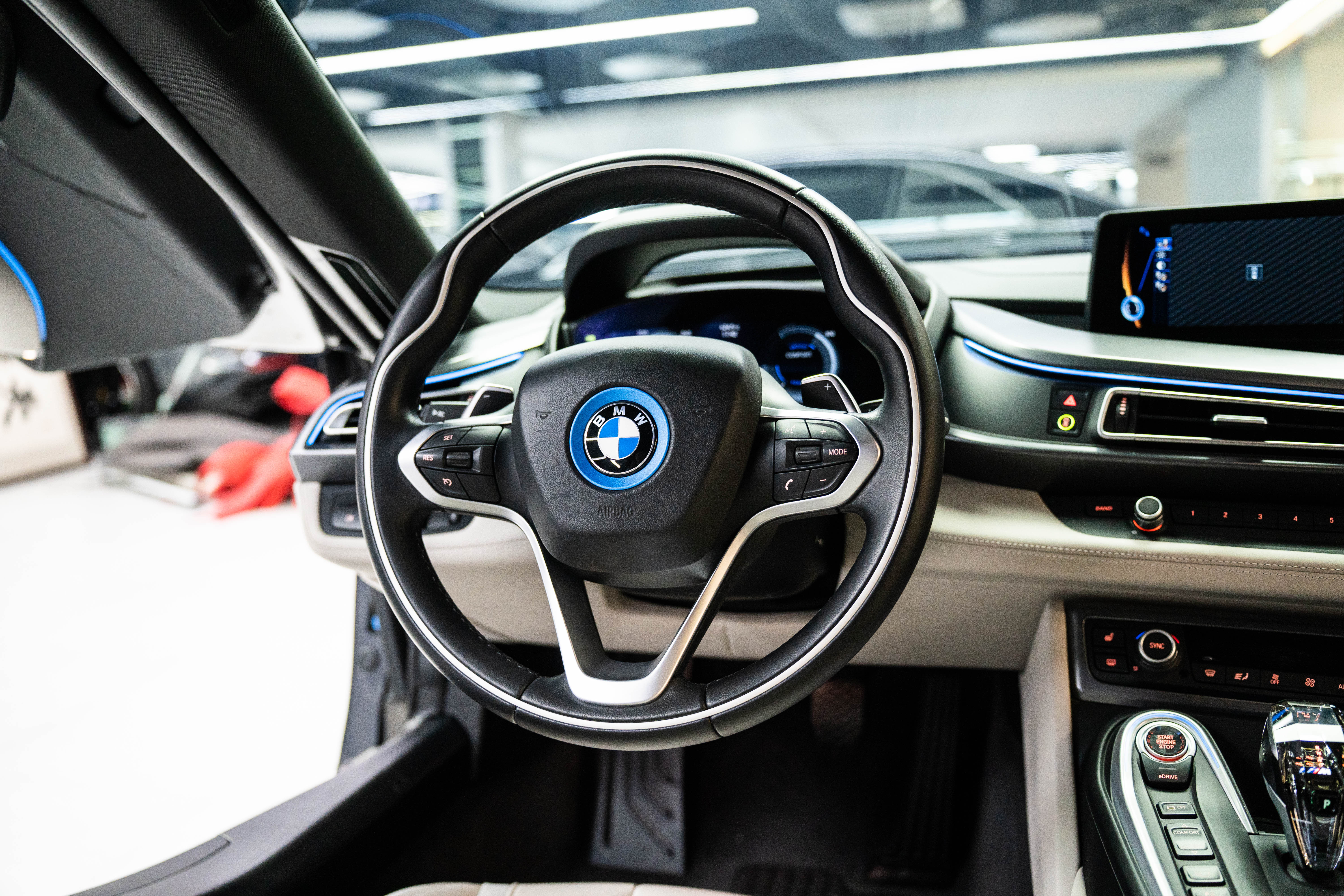 BMW i8 2018 #23 BMW i8 2018 car image #23