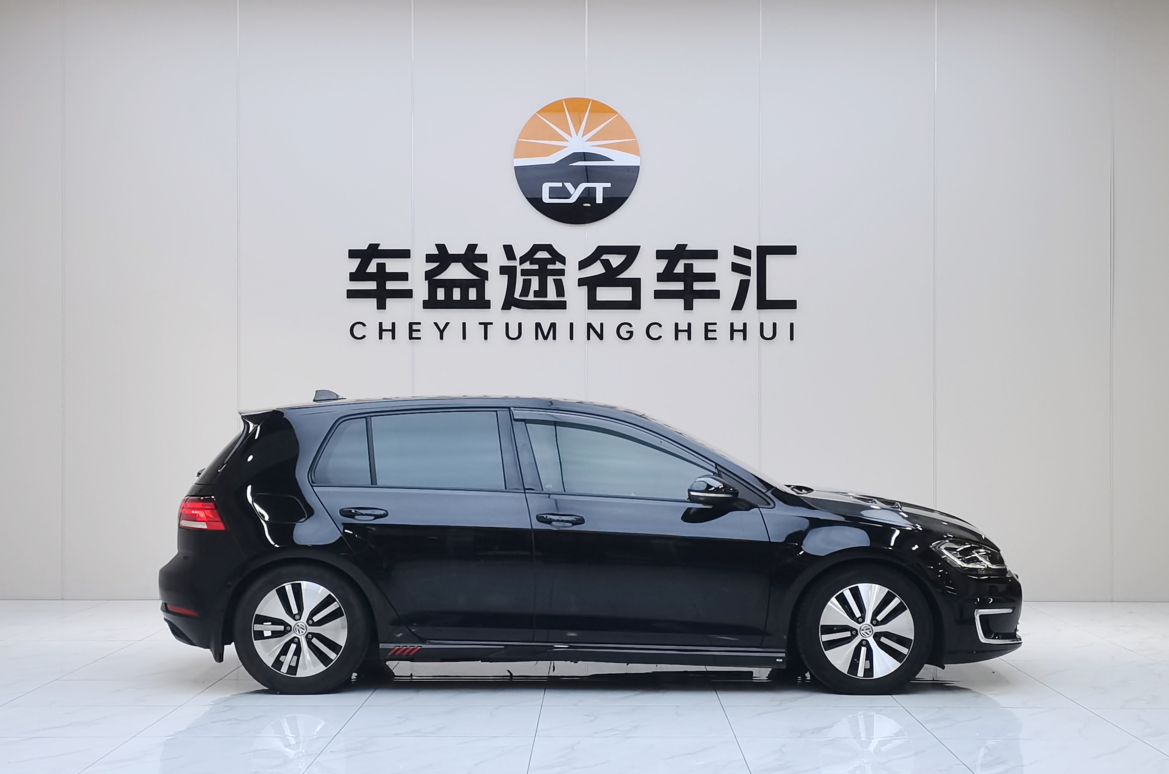 Volkswagen Golf New Energy (Imported) 2019 صورة سيارة #23